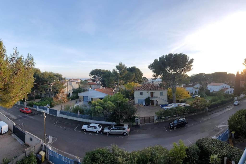 Lou Beach Home 75 M2 A 300 M De La Plage Avec Vue Mer La Ciotat Exterior photo